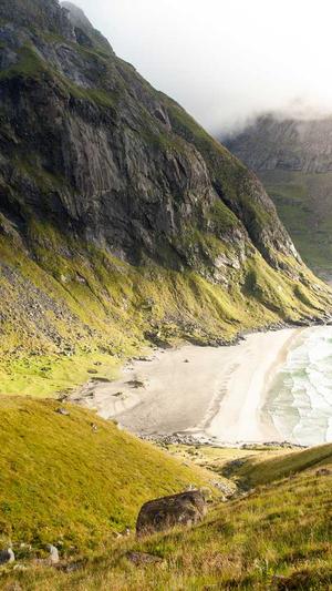 易烊千玺吃瓜的视频截图2